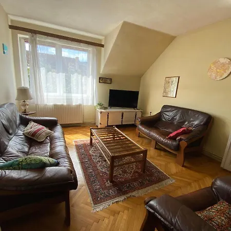 Rose'S Oldtown Apartment Brasov Exterior photo