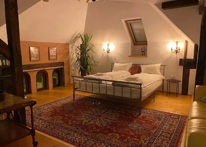 Rose\'S Oldtown Apartment